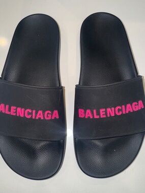 Balenciaga Pool Slide Black/Fuschia Size 7
